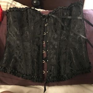 Lingerie (Corsets)
